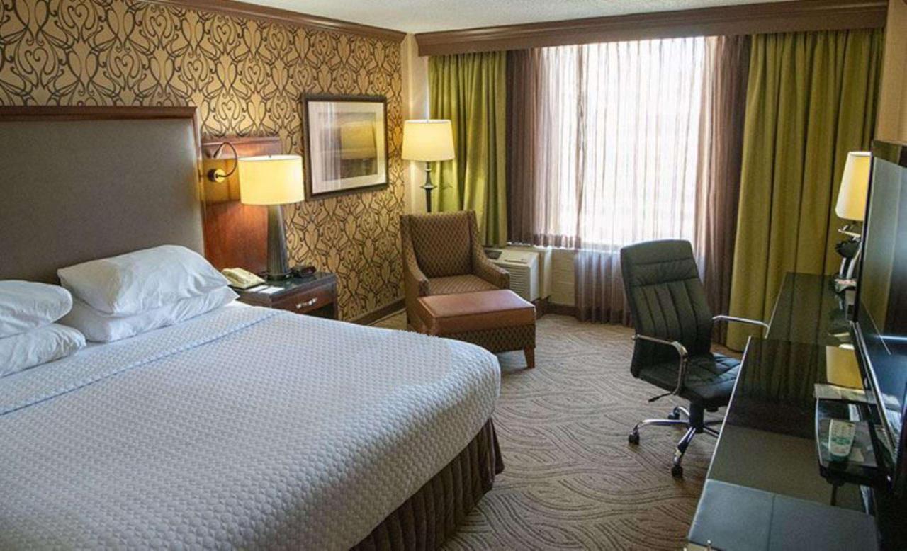 Radisson Dayton Convention Center Hotel ภายนอก รูปภาพ