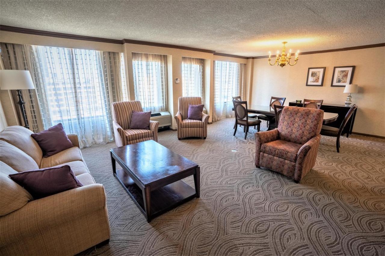 Radisson Dayton Convention Center Hotel ภายนอก รูปภาพ