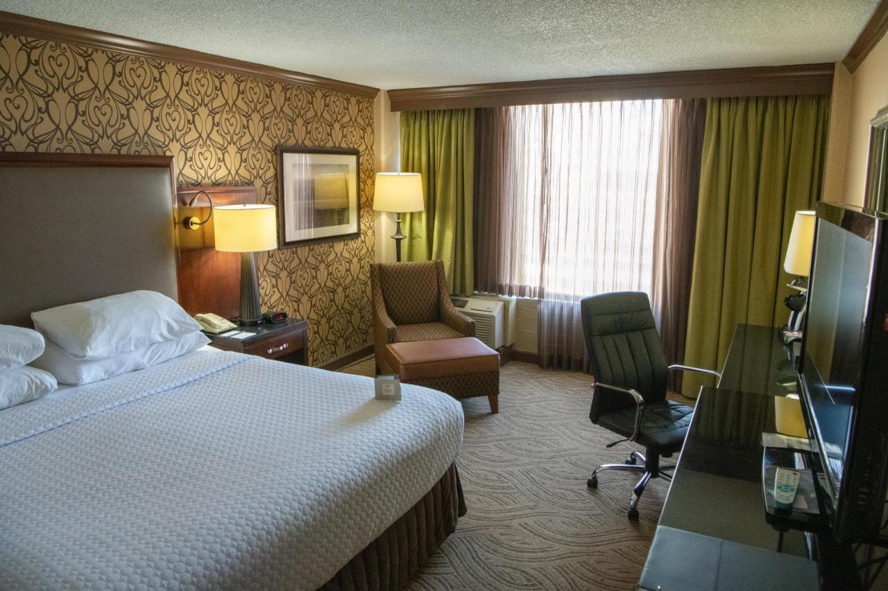 Radisson Dayton Convention Center Hotel ภายนอก รูปภาพ